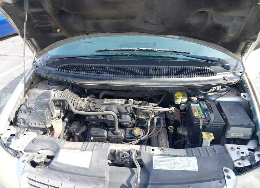 Photo 10 of 2004 Chrysler Town & COUNTRY TOURING (VIN 2C4GP54L54R605297)