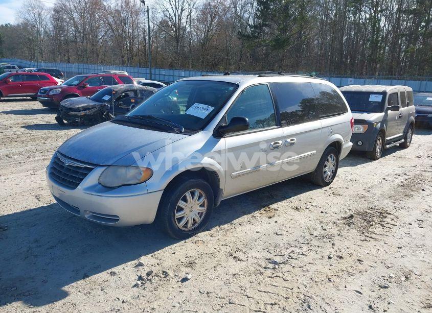 Photo 2 of 2005 Chrysler Town & COUNTRY TOURING (VIN 2C4GP54L55R192606)