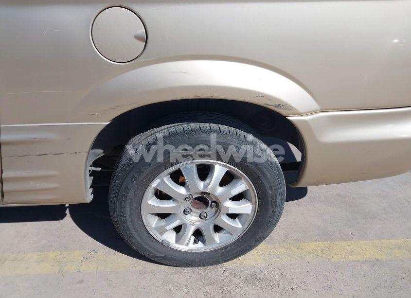 Photo 19 of 2001 Chrysler Town & COUNTRY LXI (VIN 2C4GP54L61R384028)