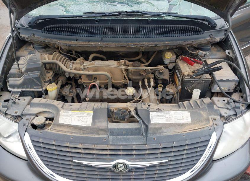Photo 10 of 2004 Chrysler Town & COUNTRY TOURING (VIN 2C4GP54L64R548091)
