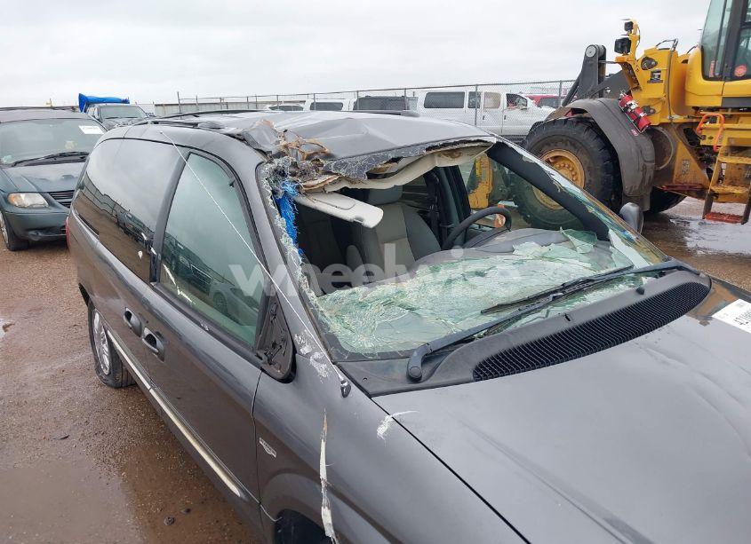 Photo 6 of 2004 Chrysler Town & COUNTRY TOURING (VIN 2C4GP54L64R548091)