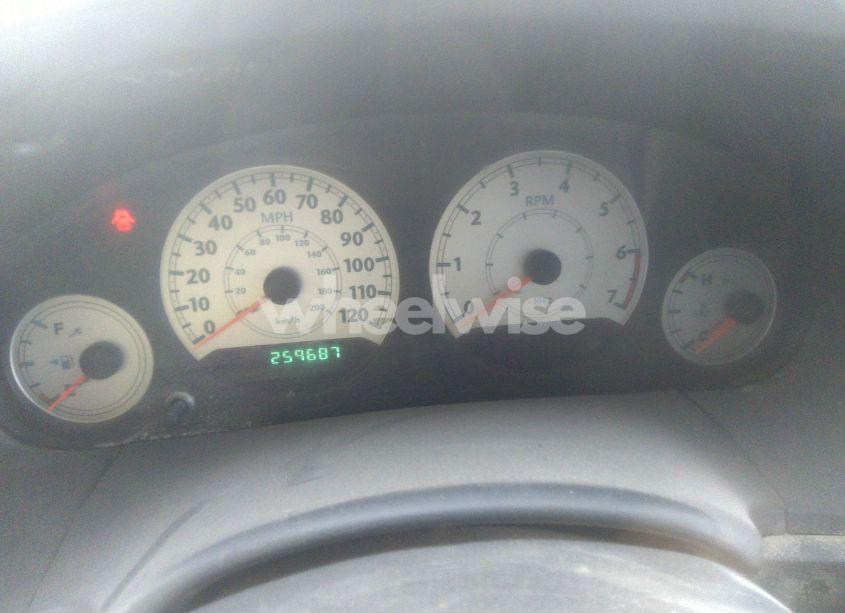 Photo 7 of 2005 Chrysler Town & COUNTRY TOURING (VIN 2C4GP54L65R227315)