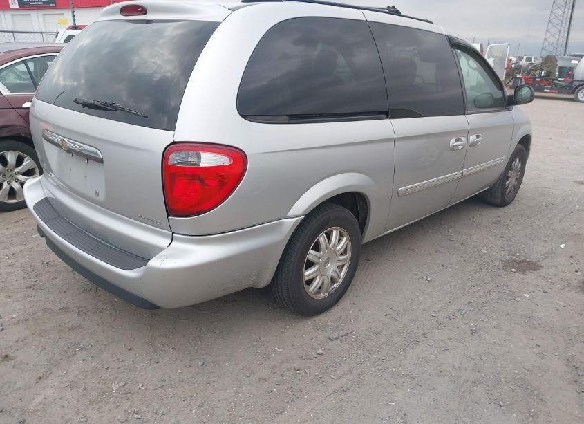 Photo 4 of 2005 Chrysler Town & COUNTRY TOURING (VIN 2C4GP54L65R596837)