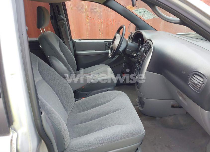 Photo 5 of 2005 Chrysler Town & COUNTRY TOURING (VIN 2C4GP54L75R189058)