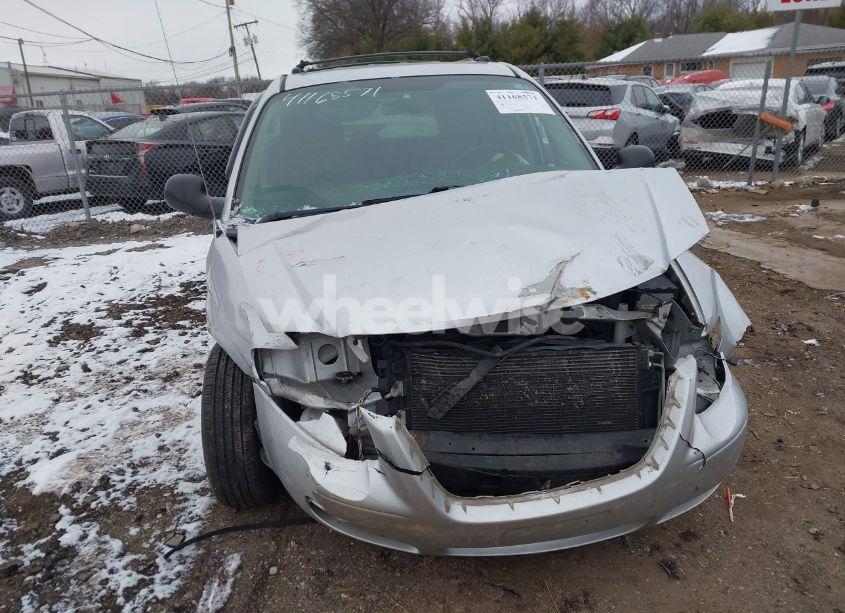 Photo 13 of 2005 Chrysler Town & COUNTRY TOURING (VIN 2C4GP54L75R467120)