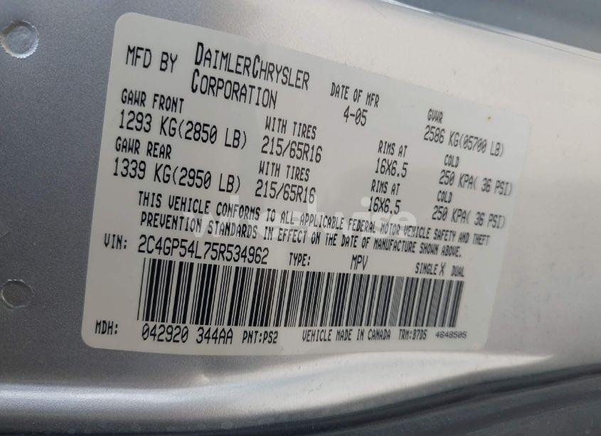 Photo 9 of 2005 Chrysler Town & COUNTRY TOURING (VIN 2C4GP54L75R534962)