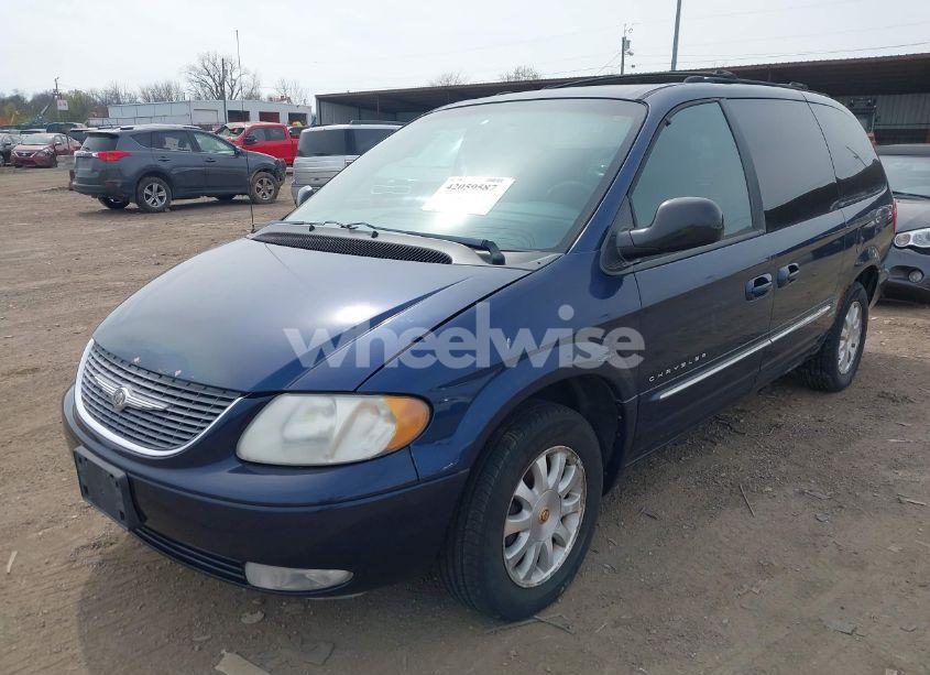Photo 2 of 2001 Chrysler Town & COUNTRY LXI (VIN 2C4GP54L81R352276)