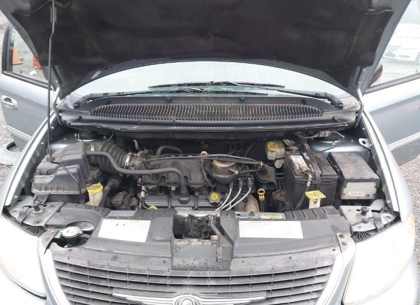 Photo 10 of 2004 Chrysler Town & COUNTRY TOURING (VIN 2C4GP54L84R591394)