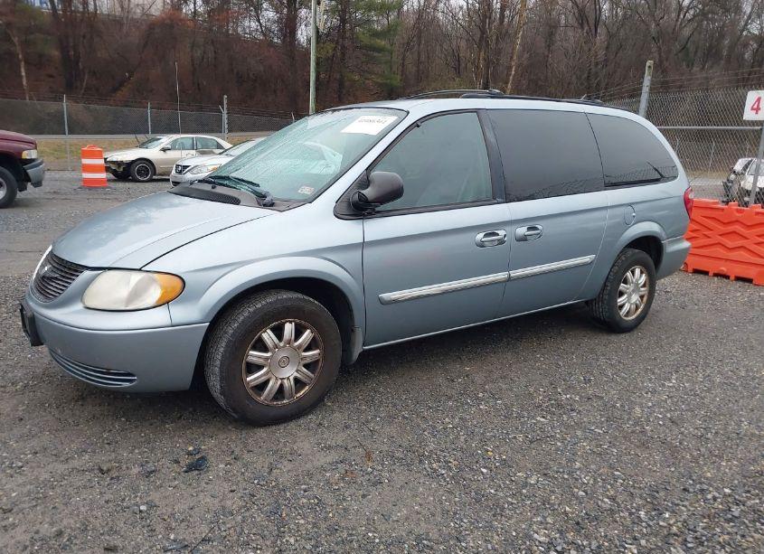 Photo 2 of 2004 Chrysler Town & COUNTRY TOURING (VIN 2C4GP54L84R591394)