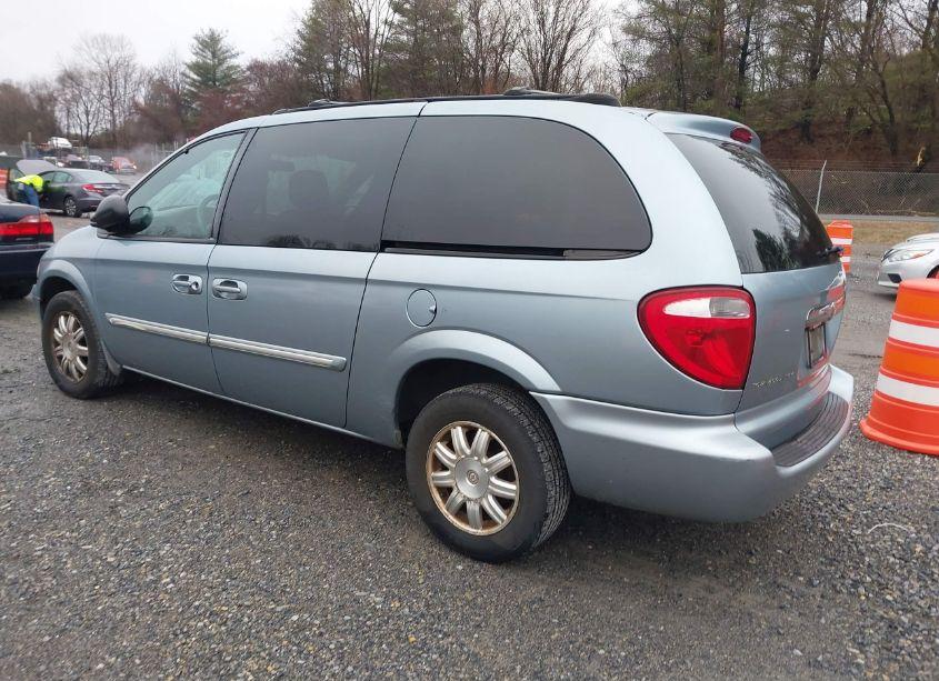 Photo 3 of 2004 Chrysler Town & COUNTRY TOURING (VIN 2C4GP54L84R591394)