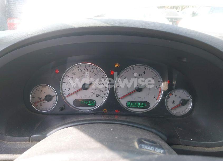 Photo 7 of 2005 Chrysler Town & COUNTRY TOURING (VIN 2C4GP54L85R246710)