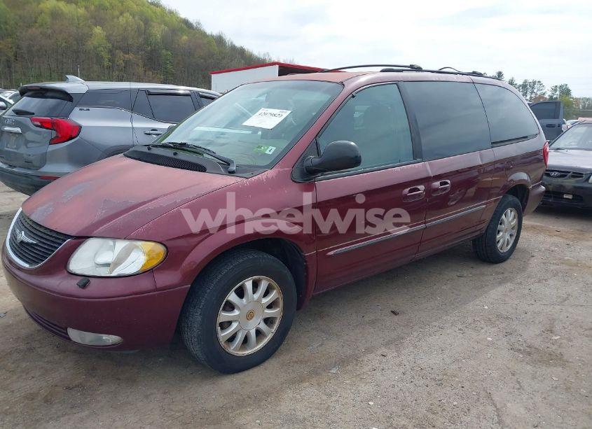 Photo 2 of 2002 Chrysler Town & COUNTRY LXI (VIN 2C4GP54L92R787826)