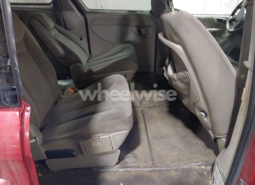 Photo 8 of 2005 Chrysler Town & COUNTRY TOURING (VIN 2C4GP54L95R341650)