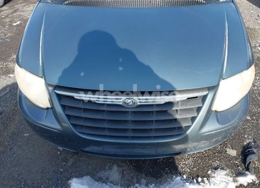 Photo 12 of 2005 Chrysler Town & COUNTRY TOURING (VIN 2C4GP54L95R351904)