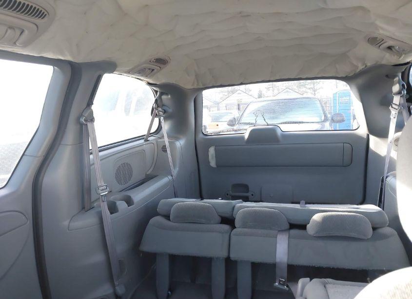 Photo 8 of 2005 Chrysler Town & COUNTRY TOURING (VIN 2C4GP54LX5R136242)