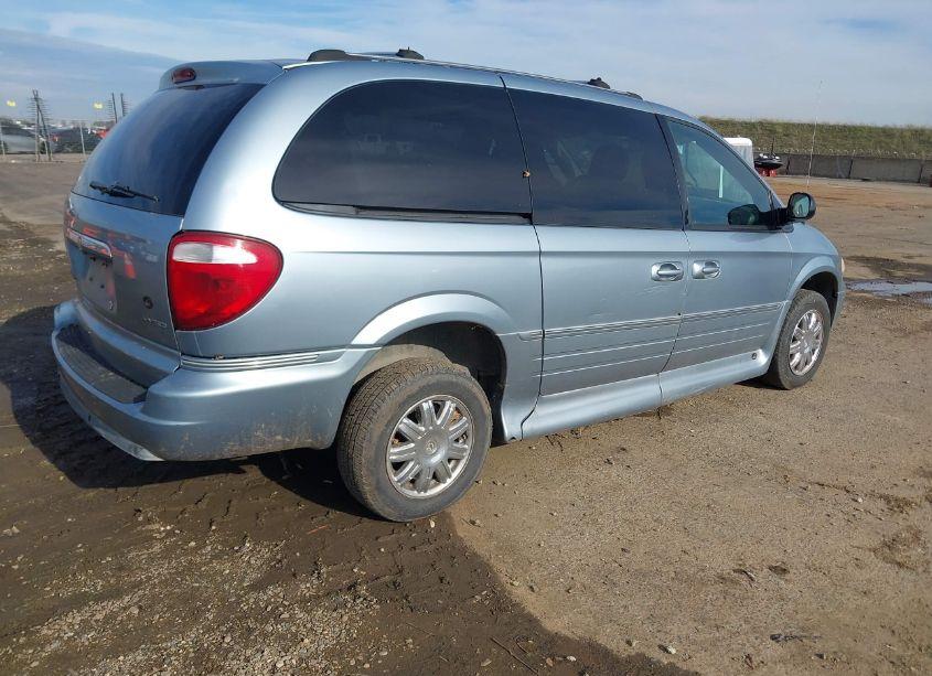 Photo 4 of 2005 Chrysler Town & COUNTRY LIMITED (VIN 2C4GP64L65R456616)