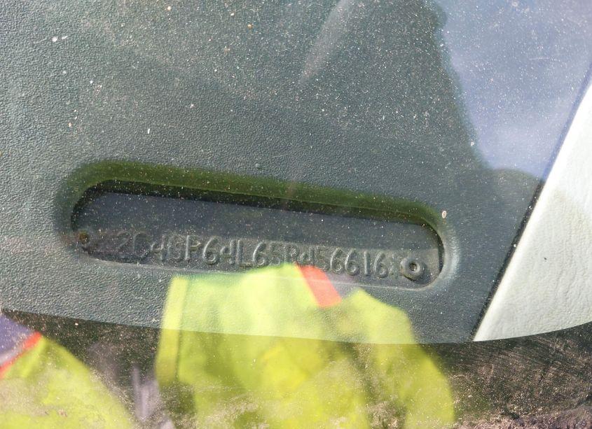 Photo 9 of 2005 Chrysler Town & COUNTRY LIMITED (VIN 2C4GP64L65R456616)