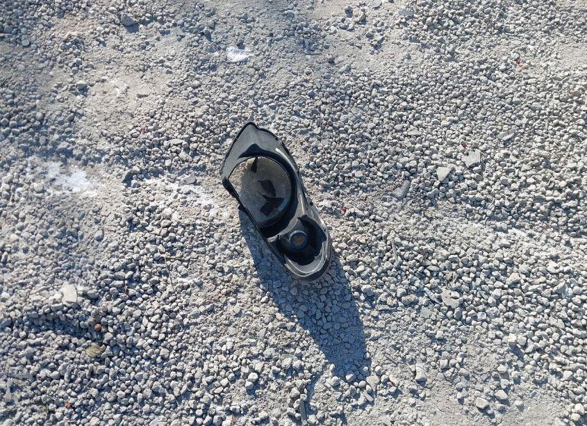 Photo 12 of 2005 Chrysler Town & COUNTRY LIMITED (VIN 2C4GP64L95R115999)