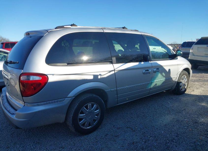 Photo 14 of 2005 Chrysler Town & COUNTRY LIMITED (VIN 2C4GP64L95R115999)