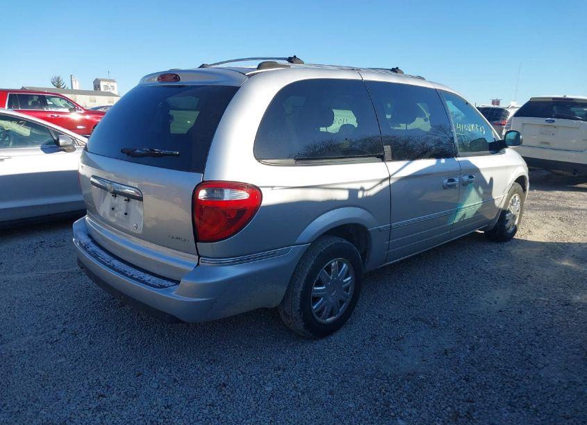 Photo 4 of 2005 Chrysler Town & COUNTRY LIMITED (VIN 2C4GP64L95R115999)