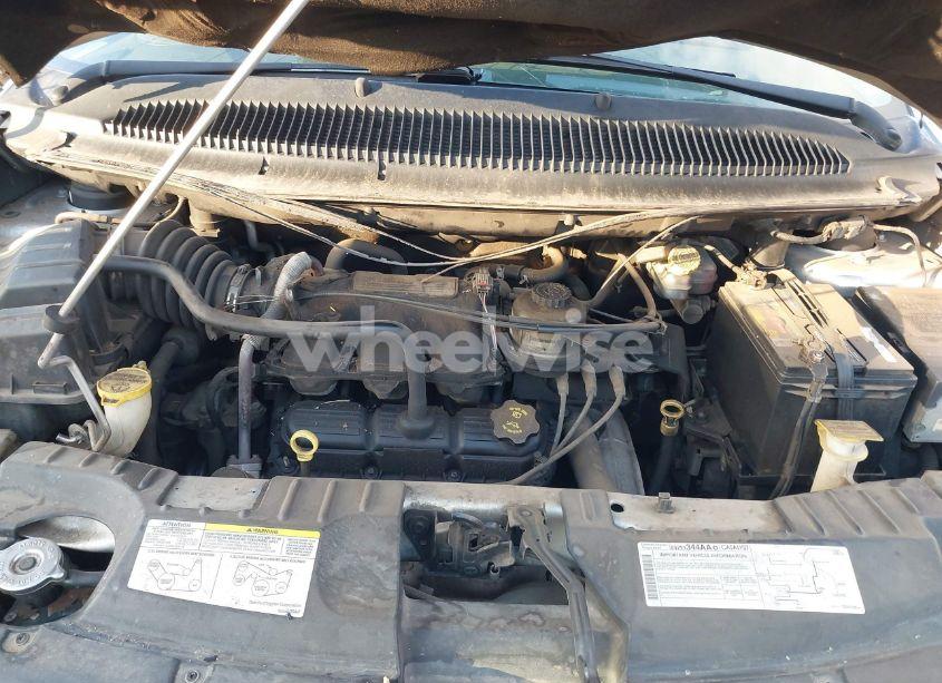 Photo 10 of 2005 Chrysler Town & COUNTRY LIMITED (VIN 2C4GP64LX5R294926)