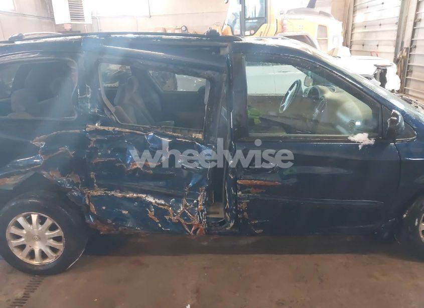 Photo 13 of 2003 Chrysler Town & COUNTRY EX (VIN 2C4GP74L23R163699)