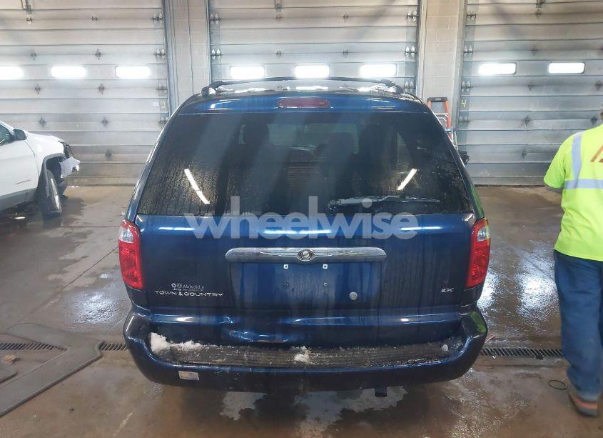 Photo 16 of 2003 Chrysler Town & COUNTRY EX (VIN 2C4GP74L23R163699)