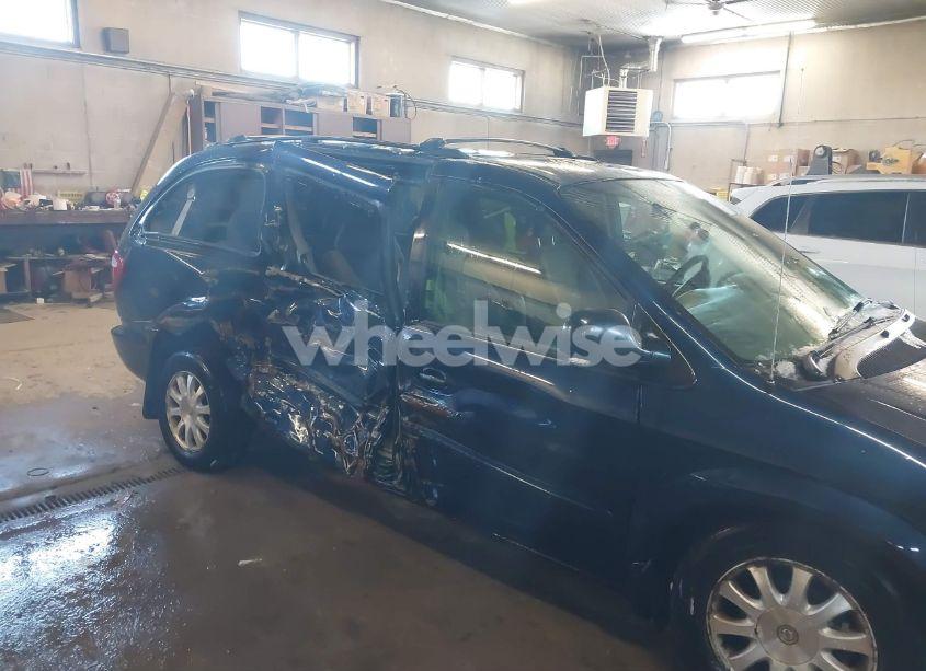 Photo 6 of 2003 Chrysler Town & COUNTRY EX (VIN 2C4GP74L23R163699)