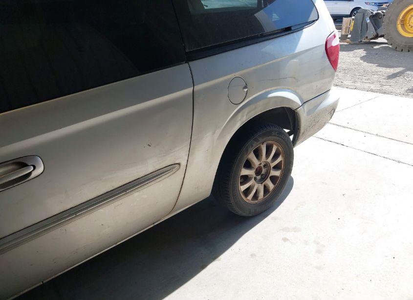 Photo 6 of 2003 Chrysler Town & COUNTRY EX (VIN 2C4GP74L43R170735)