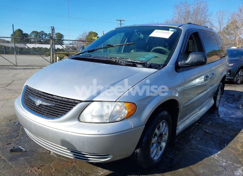 Photo 2 of 2003 Chrysler Town & COUNTRY EX (VIN 2C4GP74L83R212596)