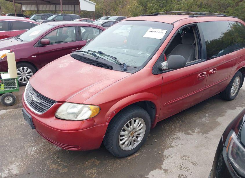 Photo 2 of 2002 Chrysler Town & COUNTRY EX (VIN 2C4GP74L92R724740)