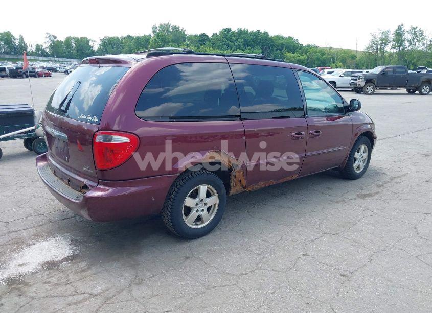 Photo 4 of 2002 Chrysler Town & COUNTRY LX (VIN 2C4GT44L82R544451)