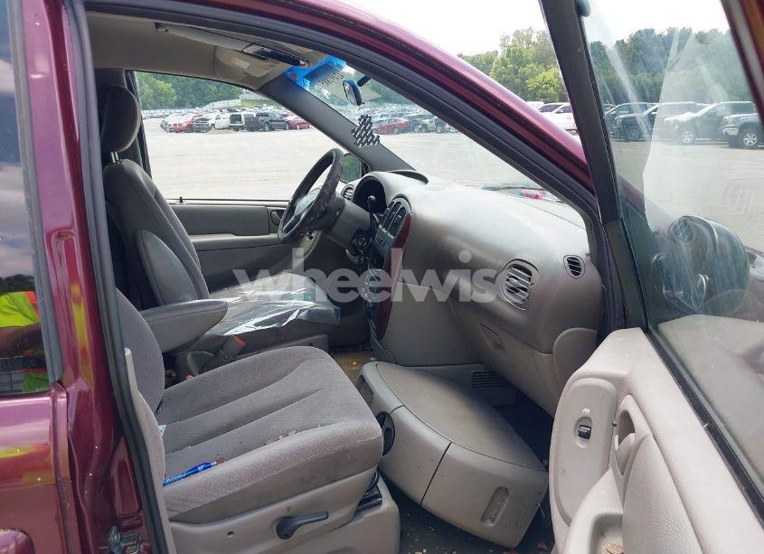 Photo 5 of 2002 Chrysler Town & COUNTRY LX (VIN 2C4GT44L82R544451)