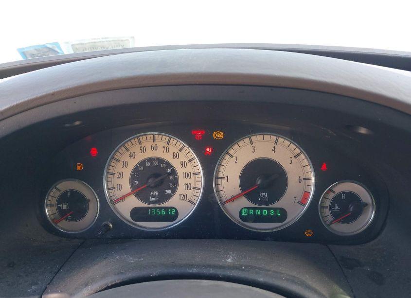 Photo 7 of 2001 Chrysler Town & COUNTRY LXI (VIN 2C4GT54LX1R339931)