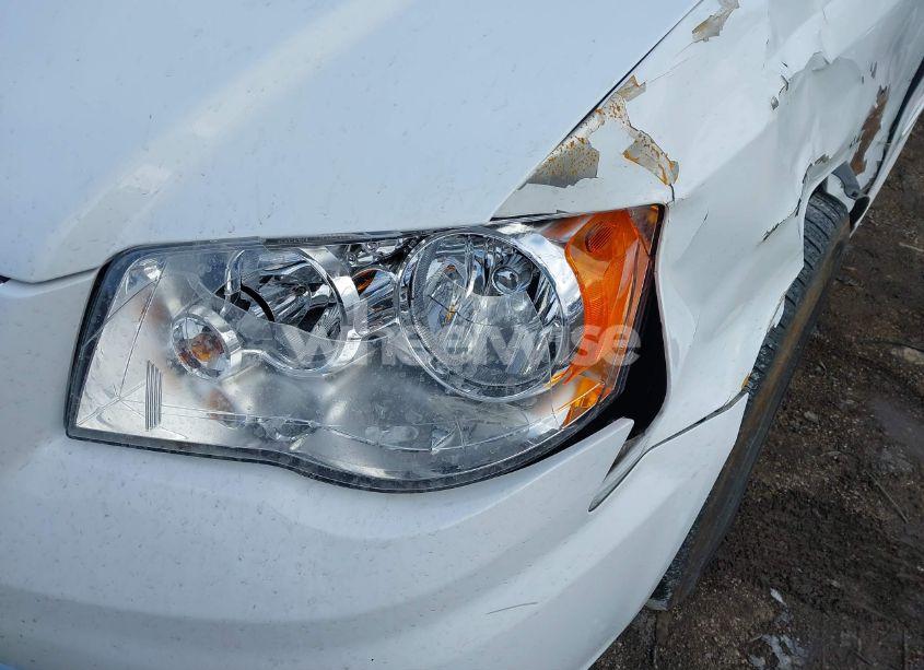 Photo 12 of 2015 Chrysler Town & COUNTRY LX (VIN 2C4RC1AG0FR676463)