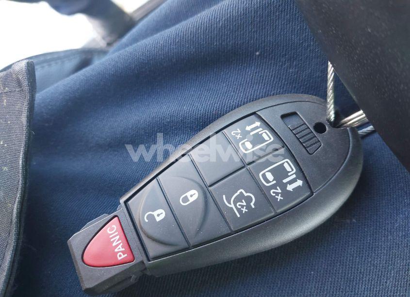 Photo 11 of 2015 Chrysler Town & COUNTRY LX (VIN 2C4RC1AG7FR675214)