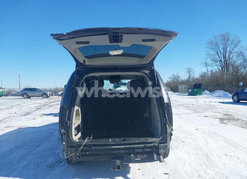 Photo 17 of 2015 Chrysler Town & COUNTRY LX (VIN 2C4RC1AG7FR675214)