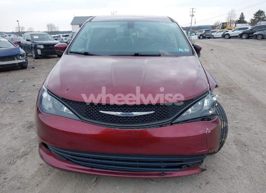 Photo 12 of 2018 Chrysler Pacifica L (VIN 2C4RC1AG7JR113094)