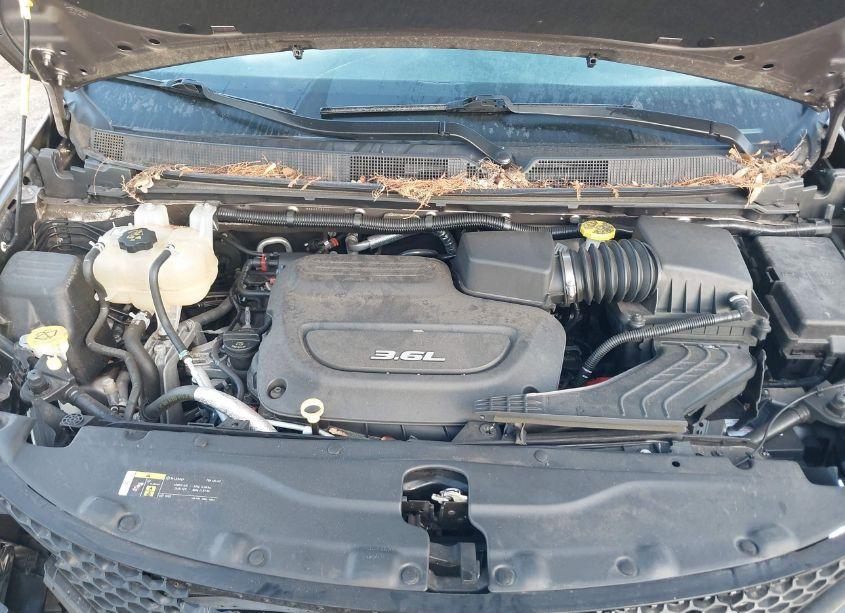 Photo 10 of 2018 Chrysler Pacifica L (VIN 2C4RC1AG7JR274898)