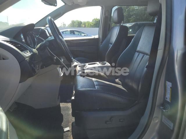 Photo 2 of 2015 CHRYSLER TOWN & COUNTRY LX (VIN 2C4RC1AG9FR677210)