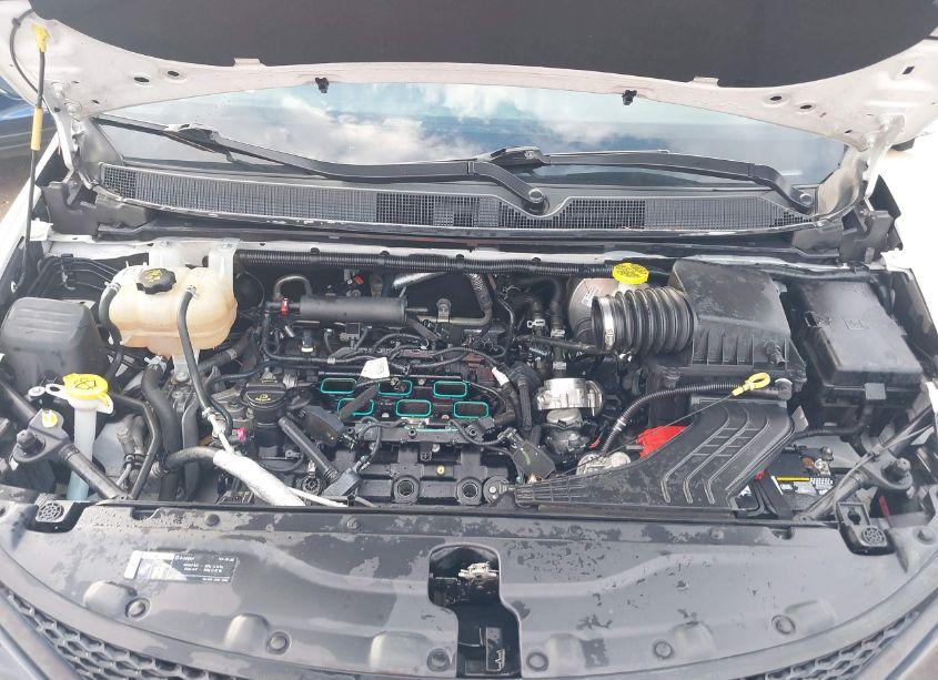 Photo 10 of 2018 Chrysler Pacifica L (VIN 2C4RC1AGXJR274684)