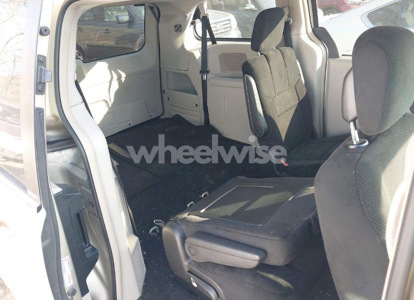 Photo 8 of 2012 Chrysler Town & COUNTRY TOURING (VIN 2C4RC1BG0CR117294)