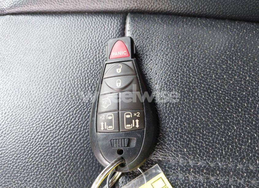 Photo 11 of 2012 Chrysler Town & COUNTRY TOURING (VIN 2C4RC1BG0CR196207)