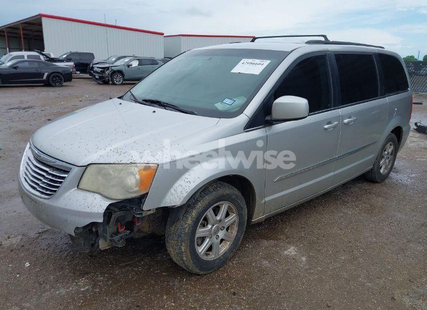 Photo 2 of 2012 Chrysler Town & COUNTRY TOURING (VIN 2C4RC1BG0CR279491)