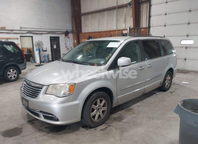 Photo 2 of 2012 Chrysler Town & COUNTRY TOURING (VIN 2C4RC1BG0CR383365)