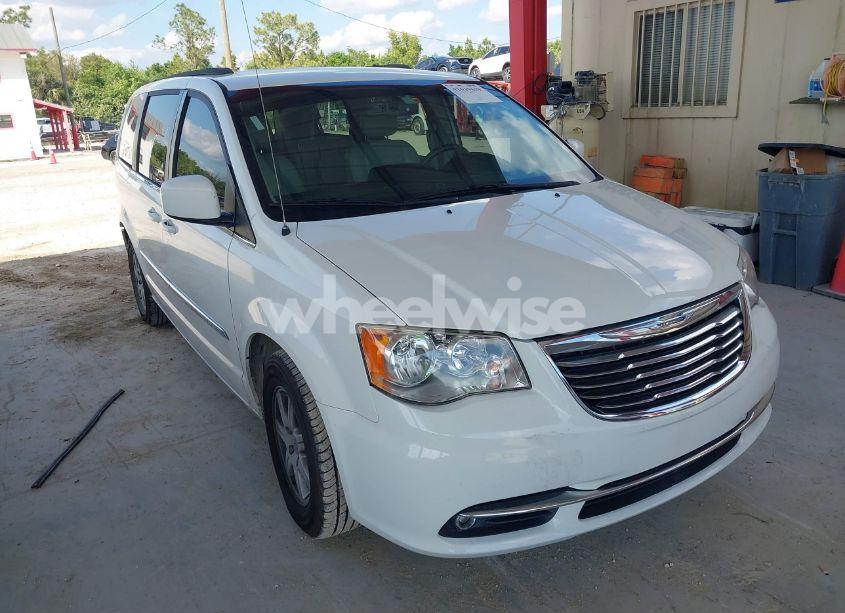 2013 Chrysler Town & COUNTRY TOURING (VIN 2C4RC1BG0DR519317) main photo