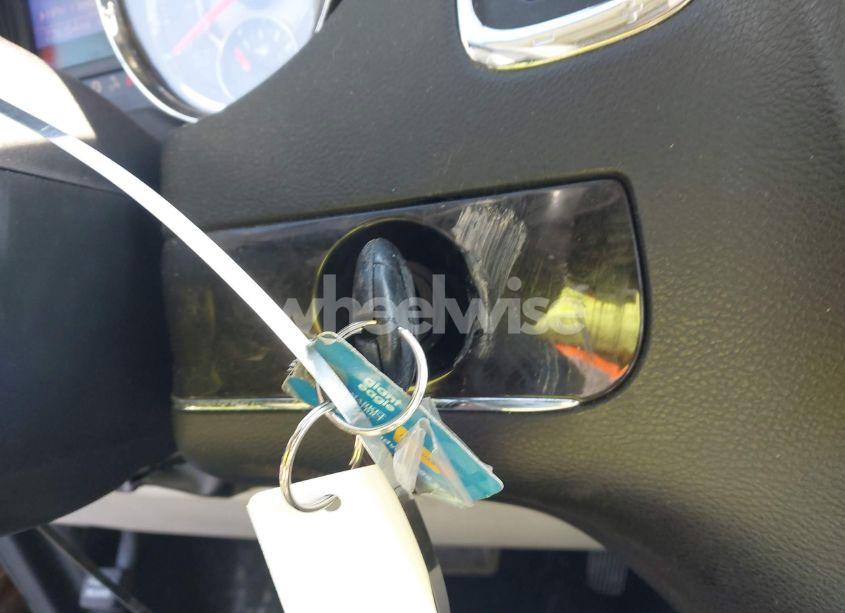 Photo 11 of 2013 Chrysler Town & COUNTRY TOURING (VIN 2C4RC1BG0DR520032)