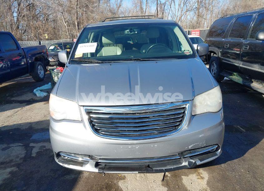 Photo 12 of 2013 Chrysler Town & COUNTRY TOURING (VIN 2C4RC1BG0DR547649)