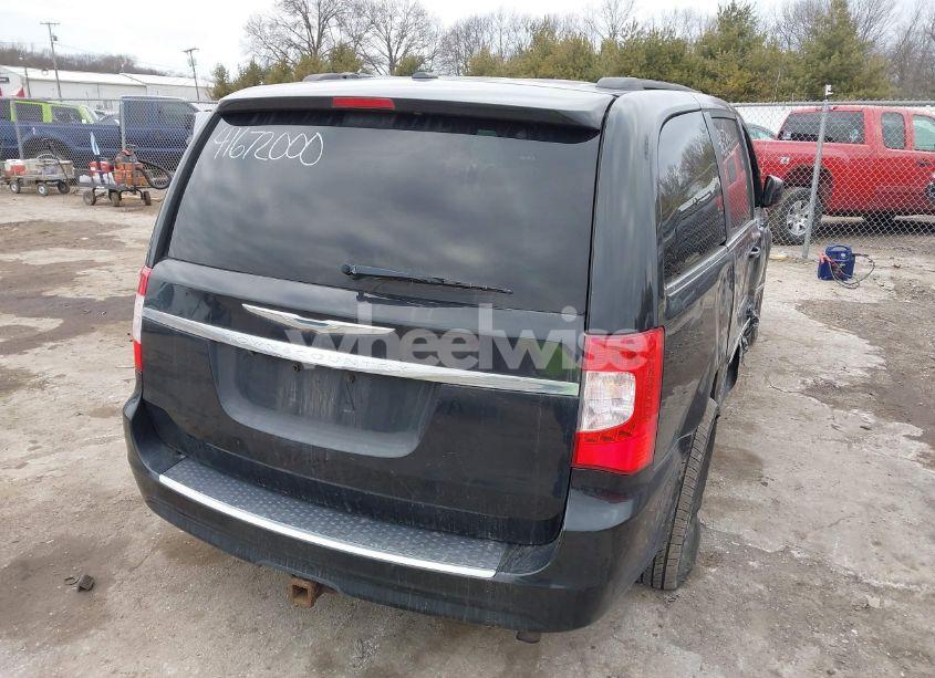 Photo 4 of 2013 Chrysler Town & COUNTRY TOURING (VIN 2C4RC1BG0DR559428)