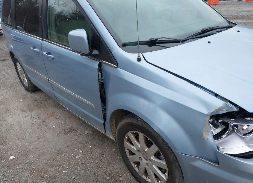 Photo 17 of 2013 Chrysler Town & COUNTRY TOURING (VIN 2C4RC1BG0DR589089)